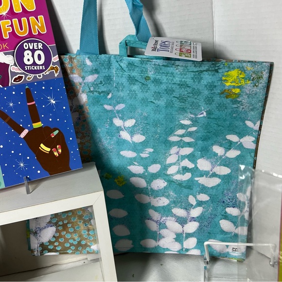 FASHION GIFT SET - Picture 14 of 16